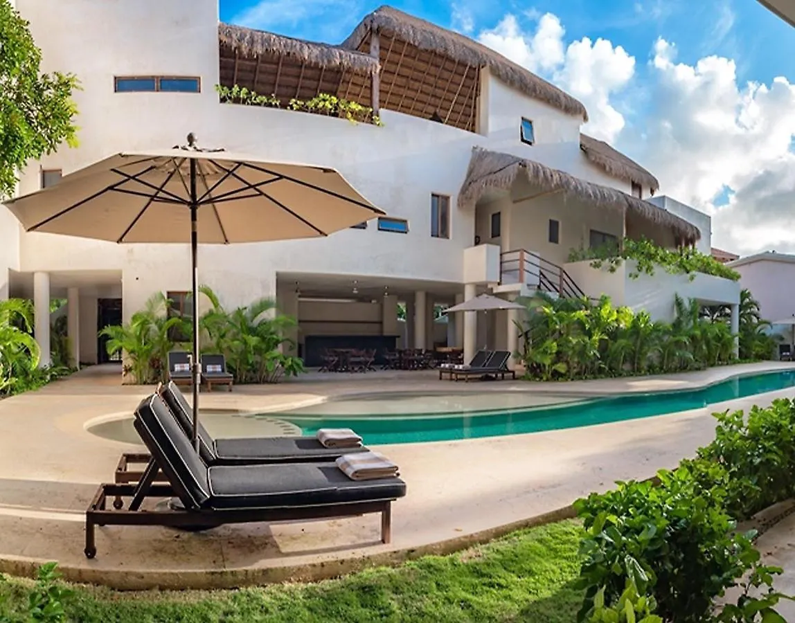 ****  Hotel Niwa Tulum México