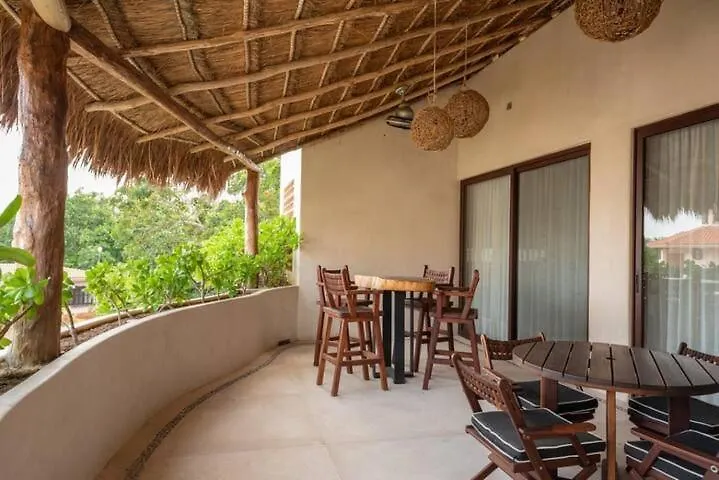 ****  Hotel Niwa Tulum México